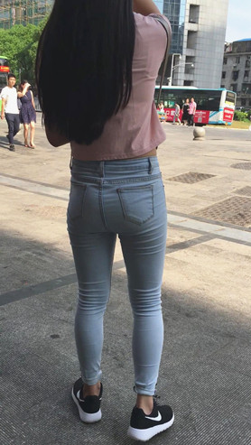8105ztzc0wtpohm.jpg