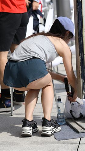 7943t45gyn4djhp.jpg