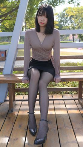 3634a1fe1qlg3gr.jpg