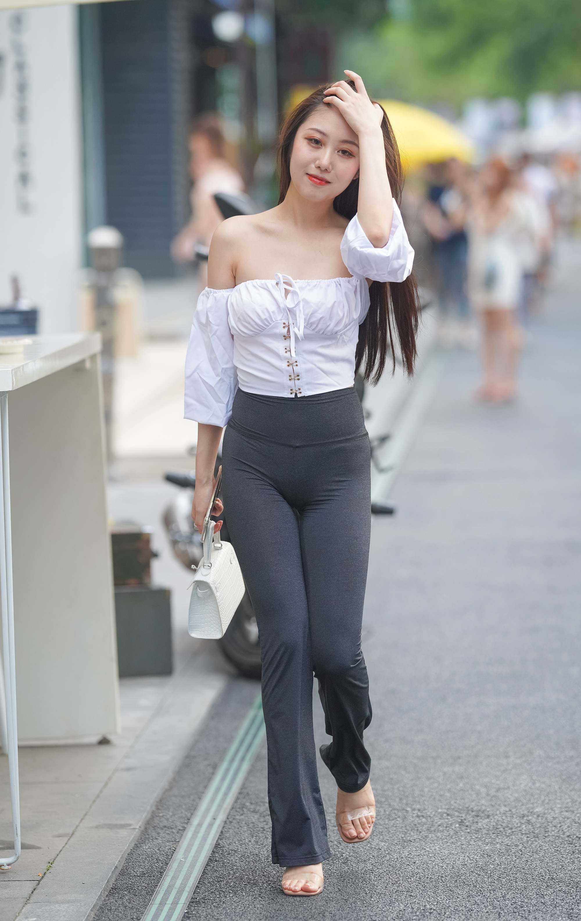 3144qpefhuaxji0.jpg
