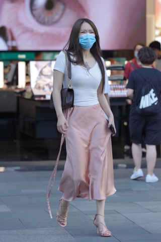 416733kj13udit4.jpg