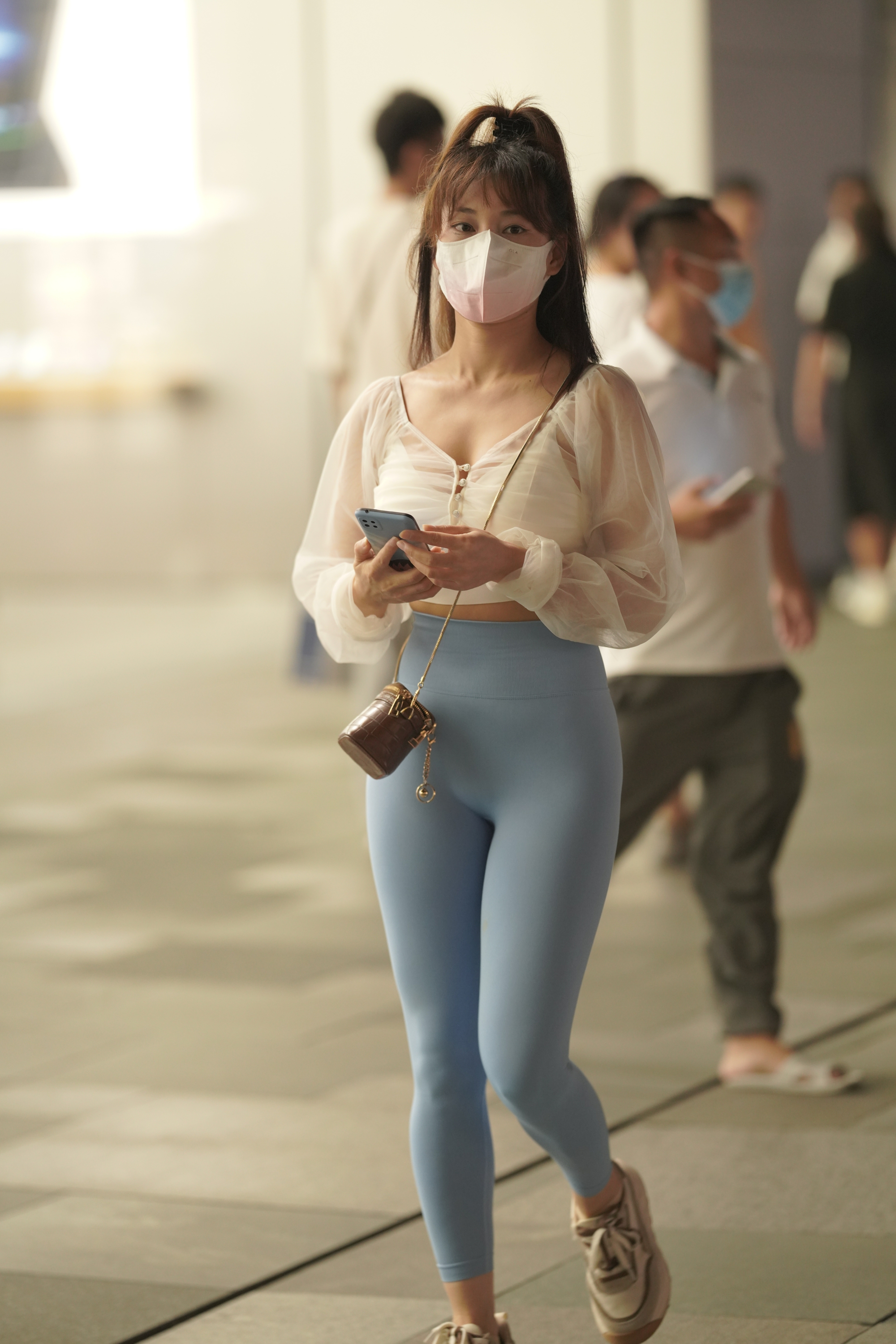 4931aabxroqow0w.jpg