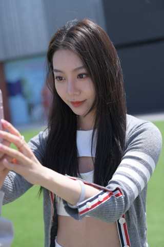 32023dhbyolxrddz.jpg