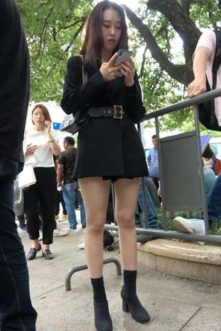 230343f21bkj2yil.jpg