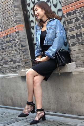 9703dwrbw41cafe.jpg