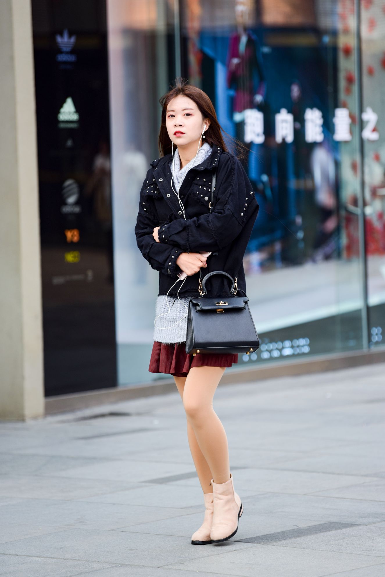 5823-2qzfwpmju4g.jpg