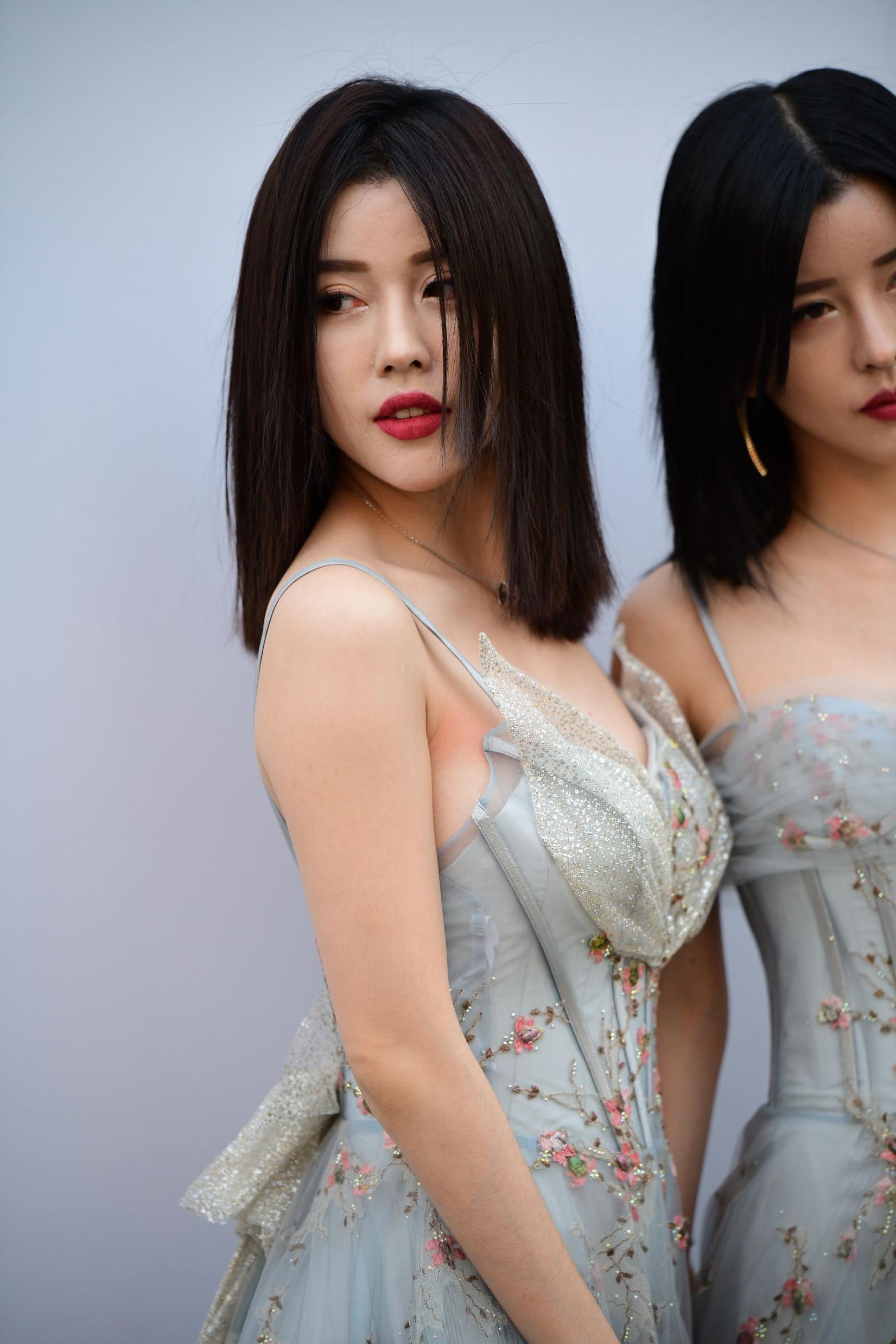 8838-hgdj50fwag2.jpg