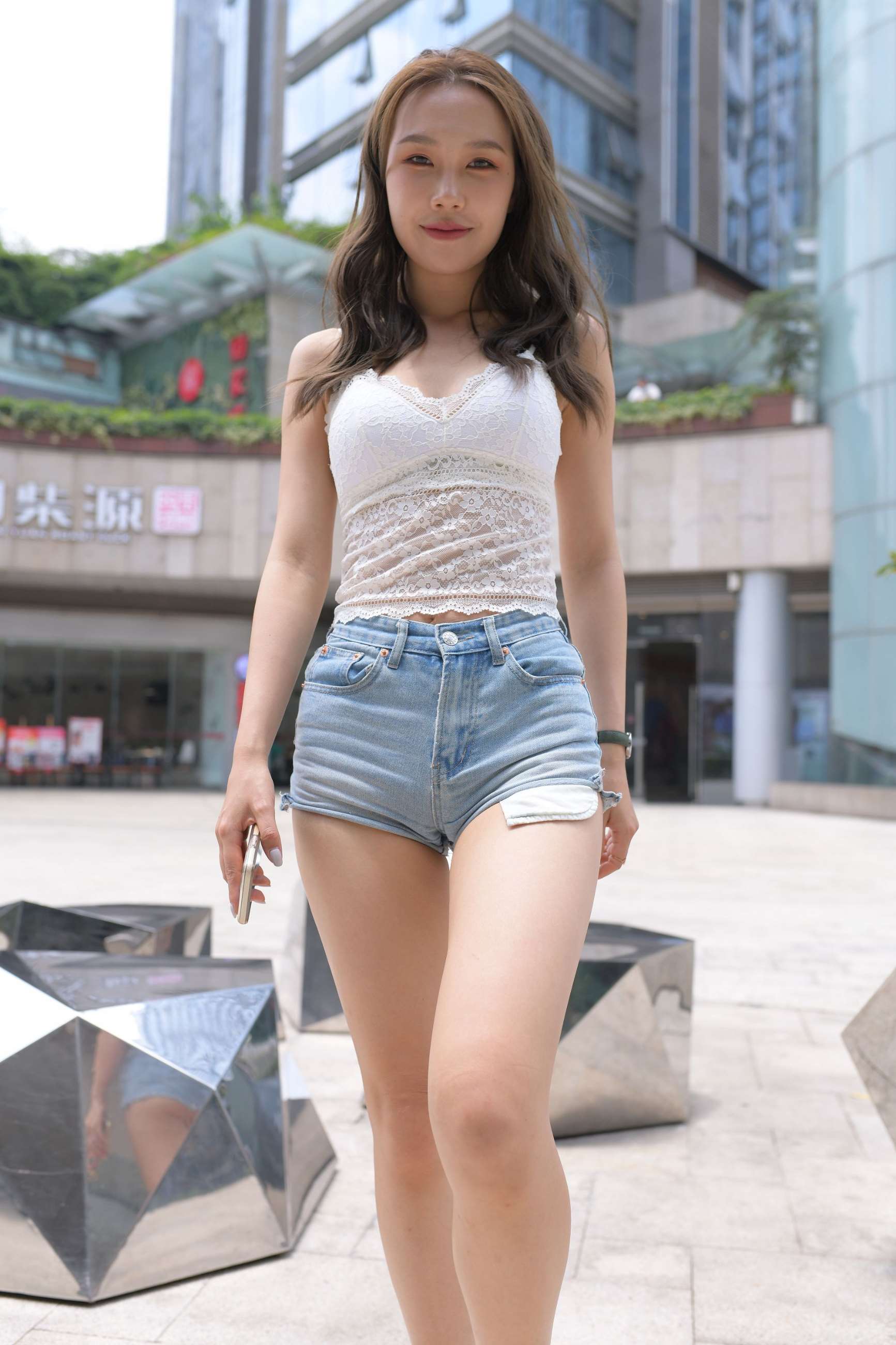39824tudejq11uv3.jpg