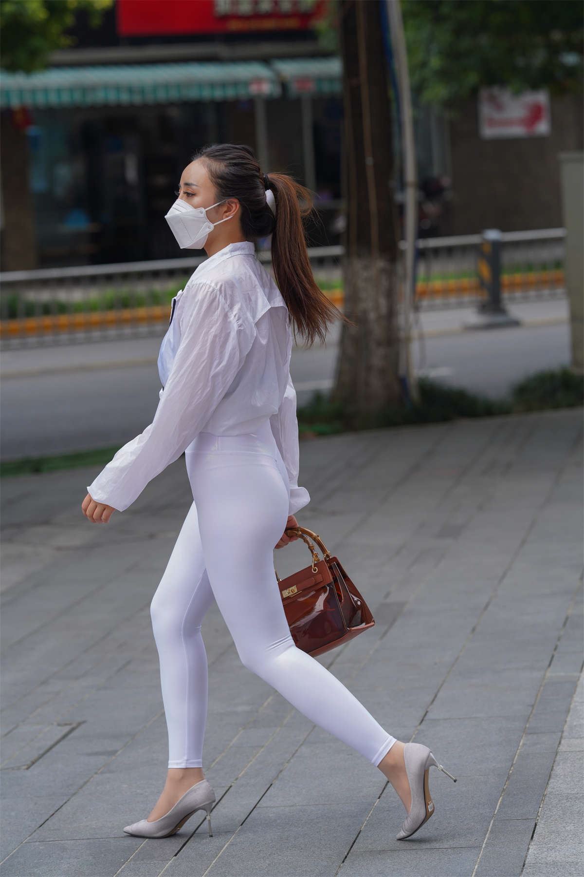 60811-kc5k4sd3k5e.jpg