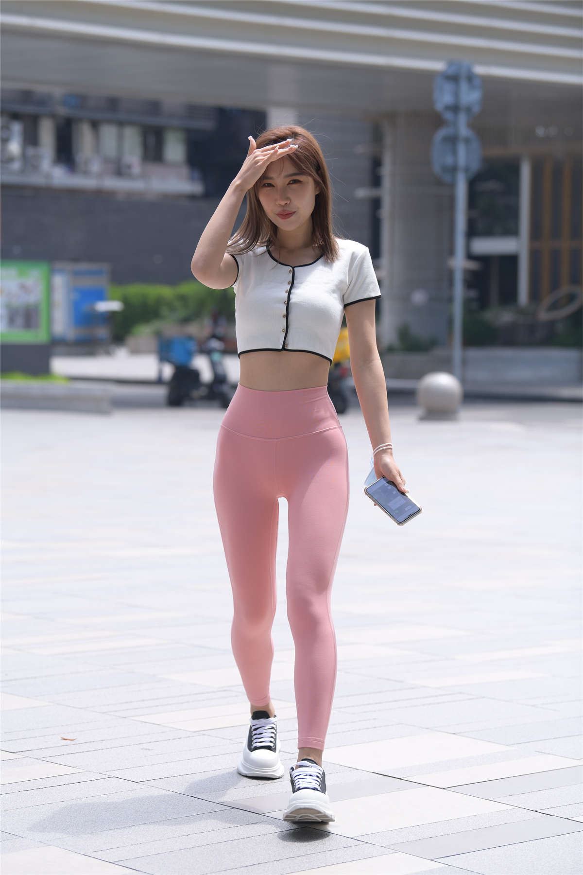 73773-3l4trj1jmce.jpg