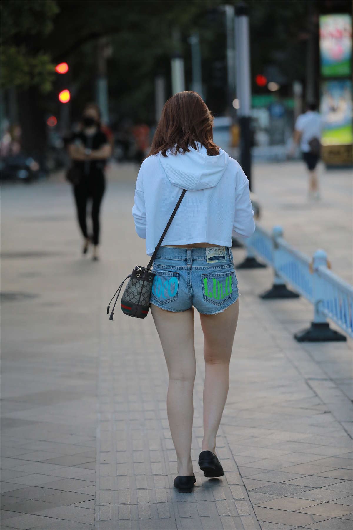 72154-l1qrde1gbhx.jpg