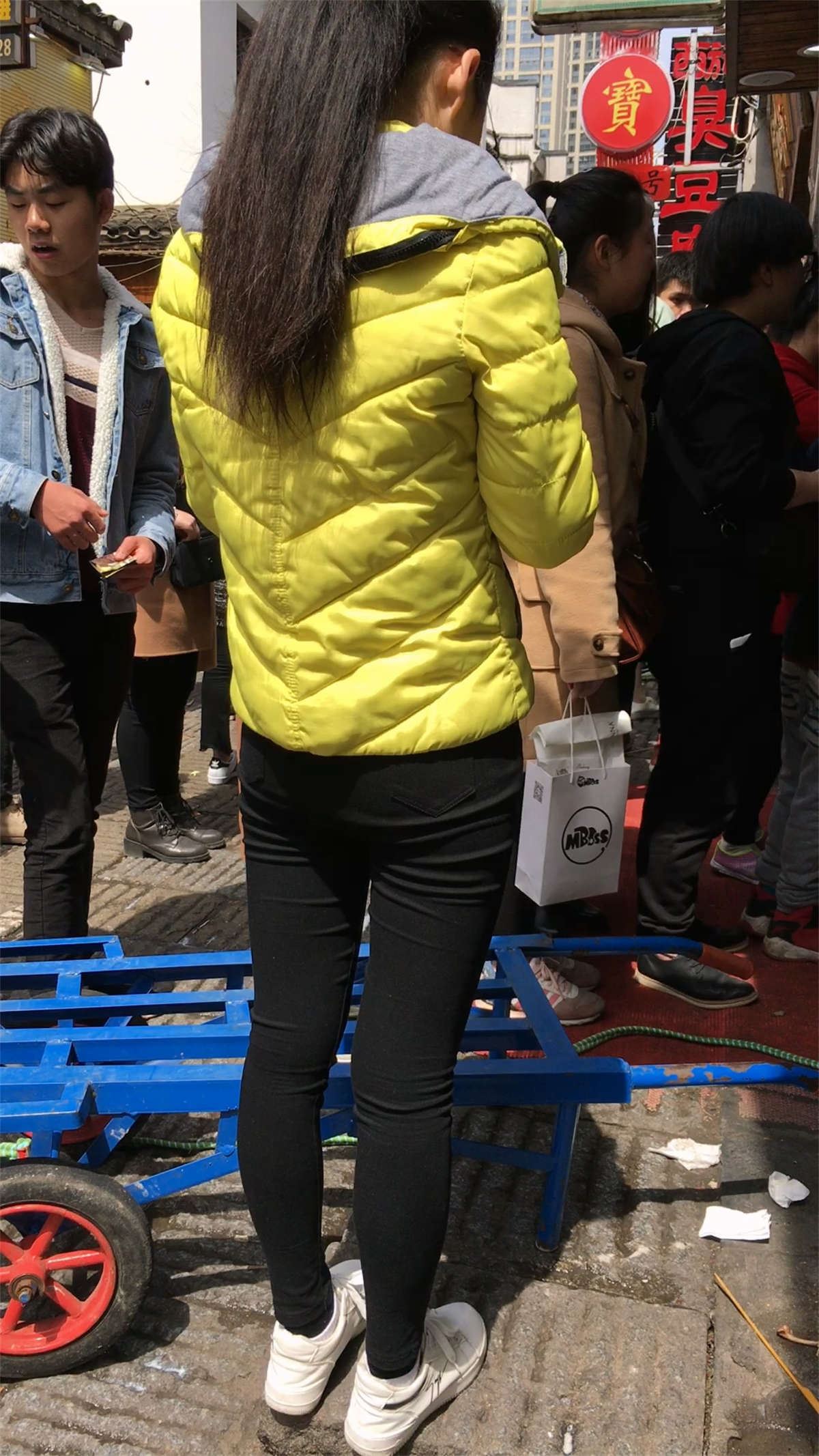 95229-y0bdkikyic1.jpg