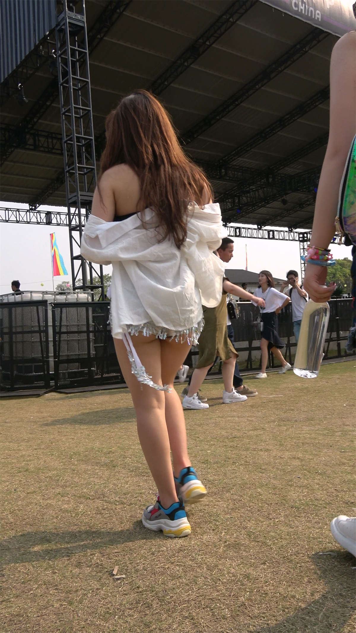 82015-1xjzmizpfp0.jpg