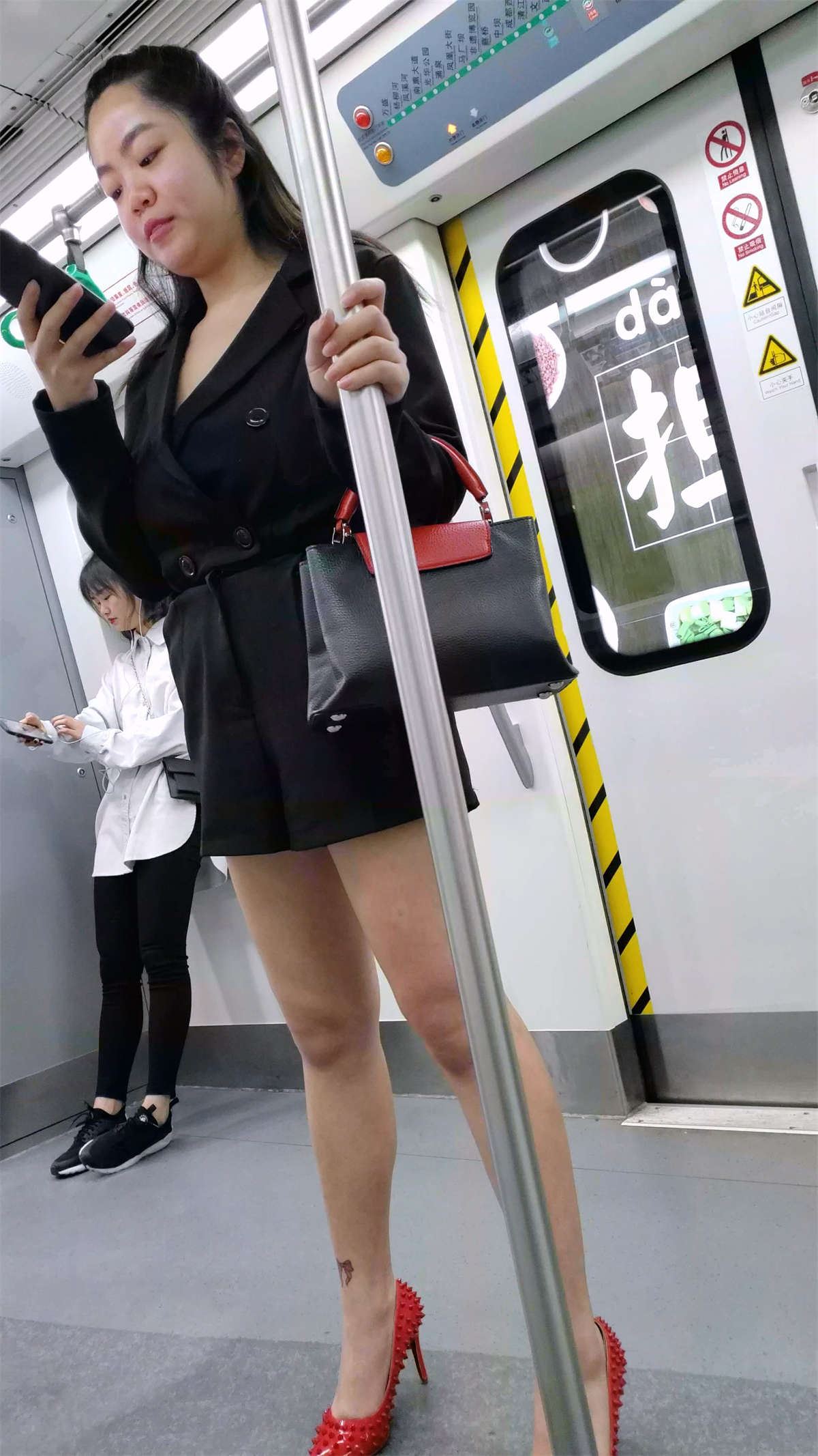 85407-1tkihvuo305.jpg