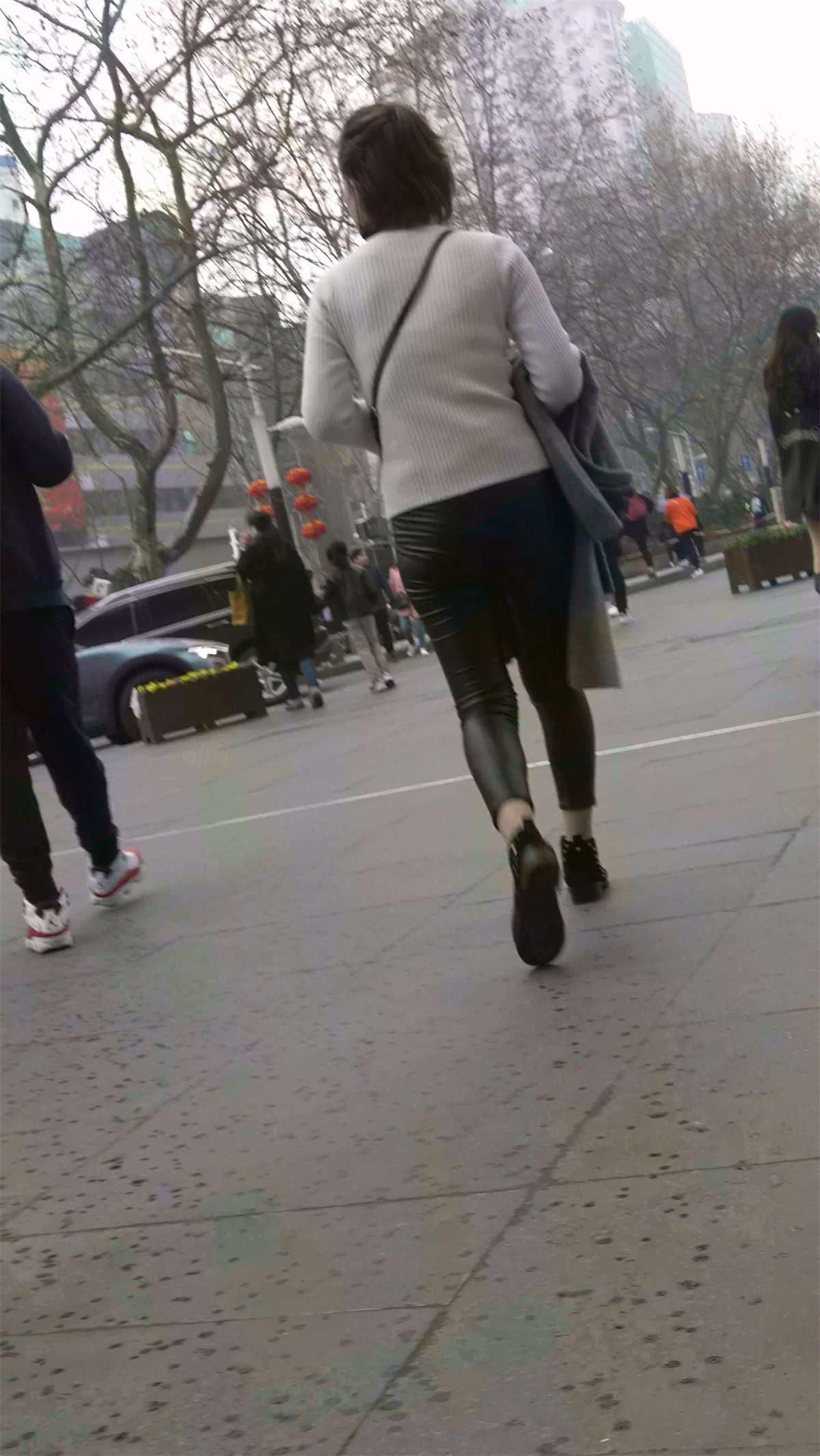 81277-vliw1uhdjdr.jpg