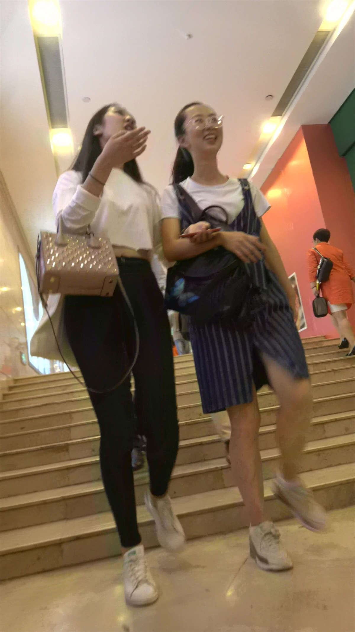 82195-clwot40g44p.jpg