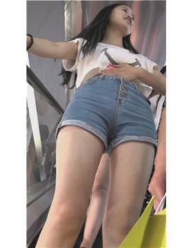 14002y3jzqqkzepn.jpg