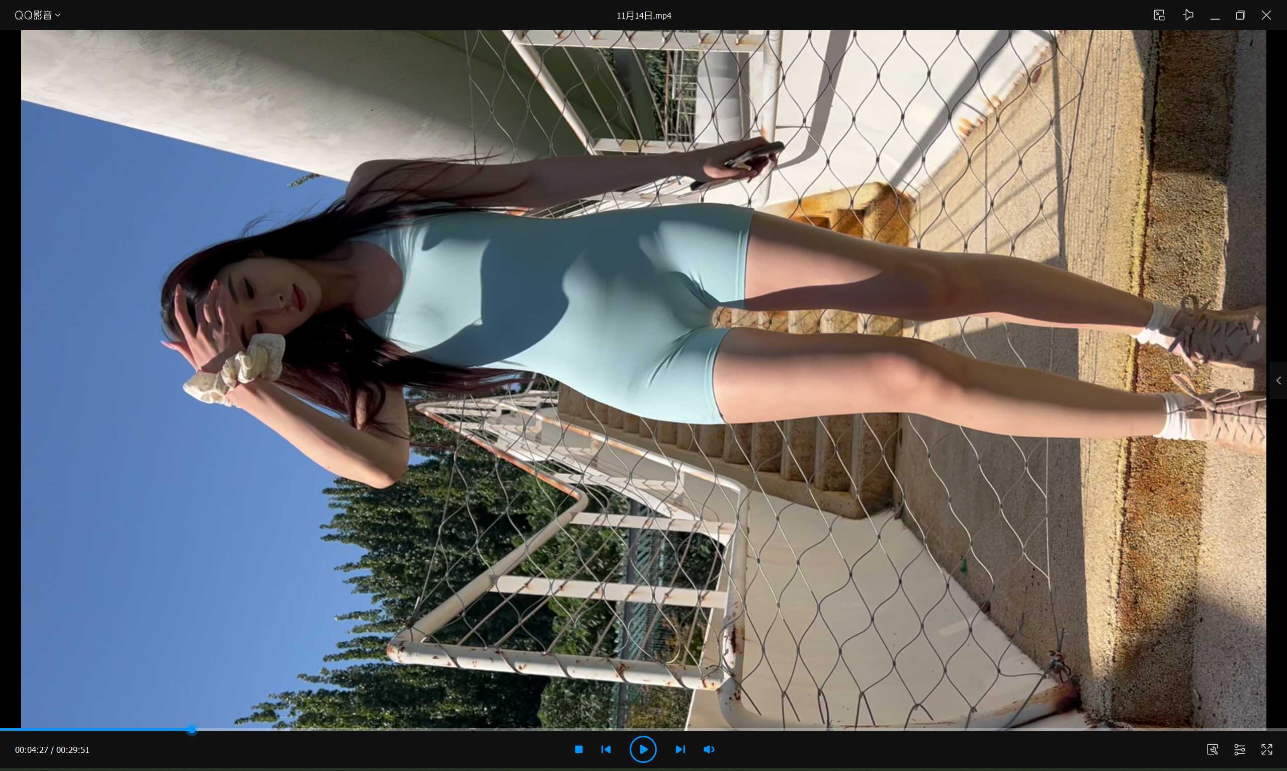 52897-32fmv2qumhb.jpg