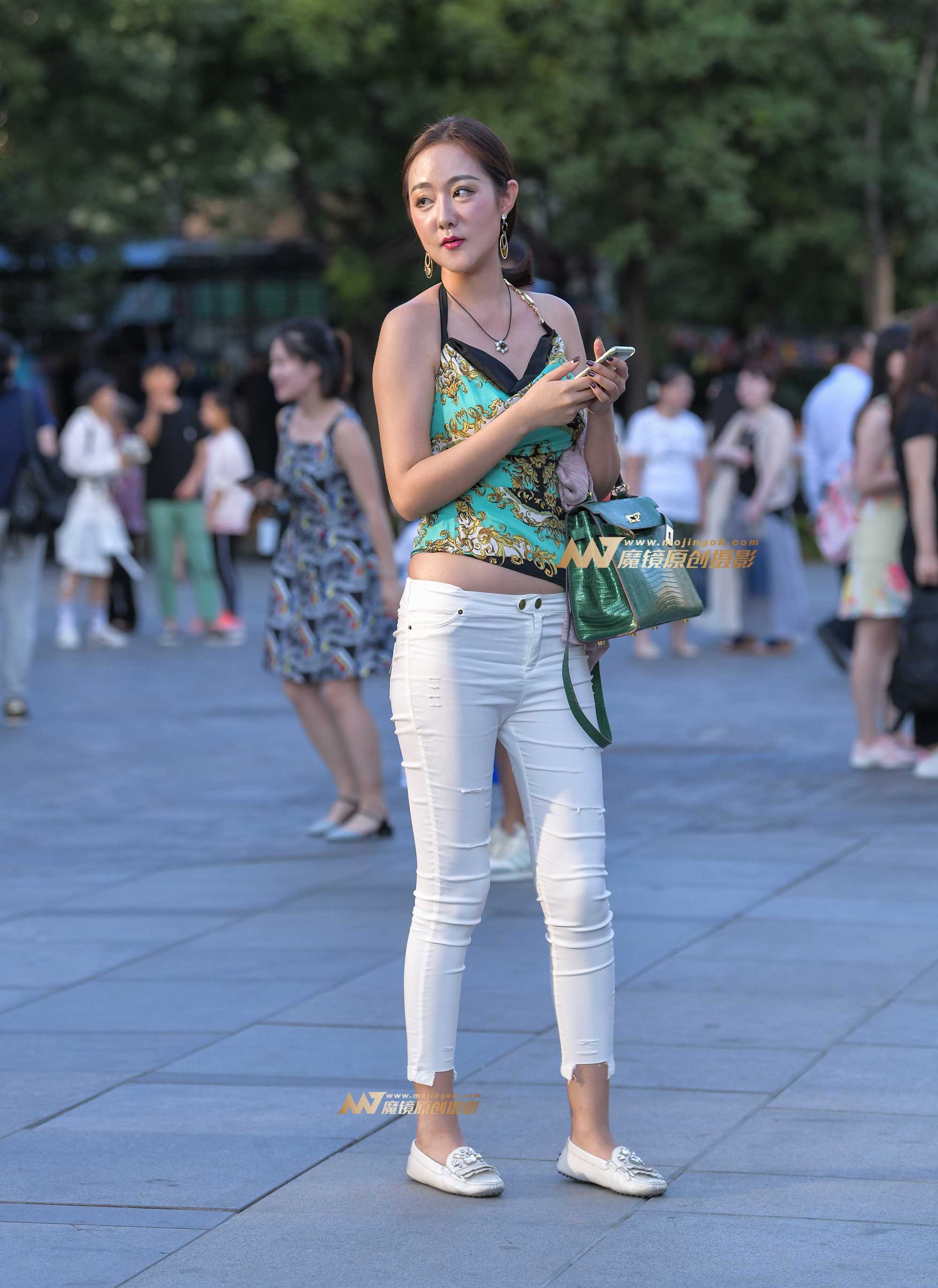 24564-nczbwh3ntk2.jpg