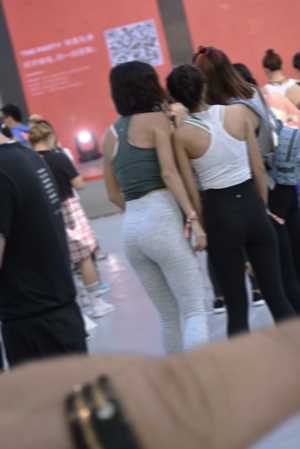 28179-y3qijl1edn2.jpg