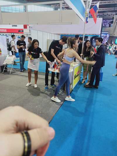 32991-yijs011i1in.jpg