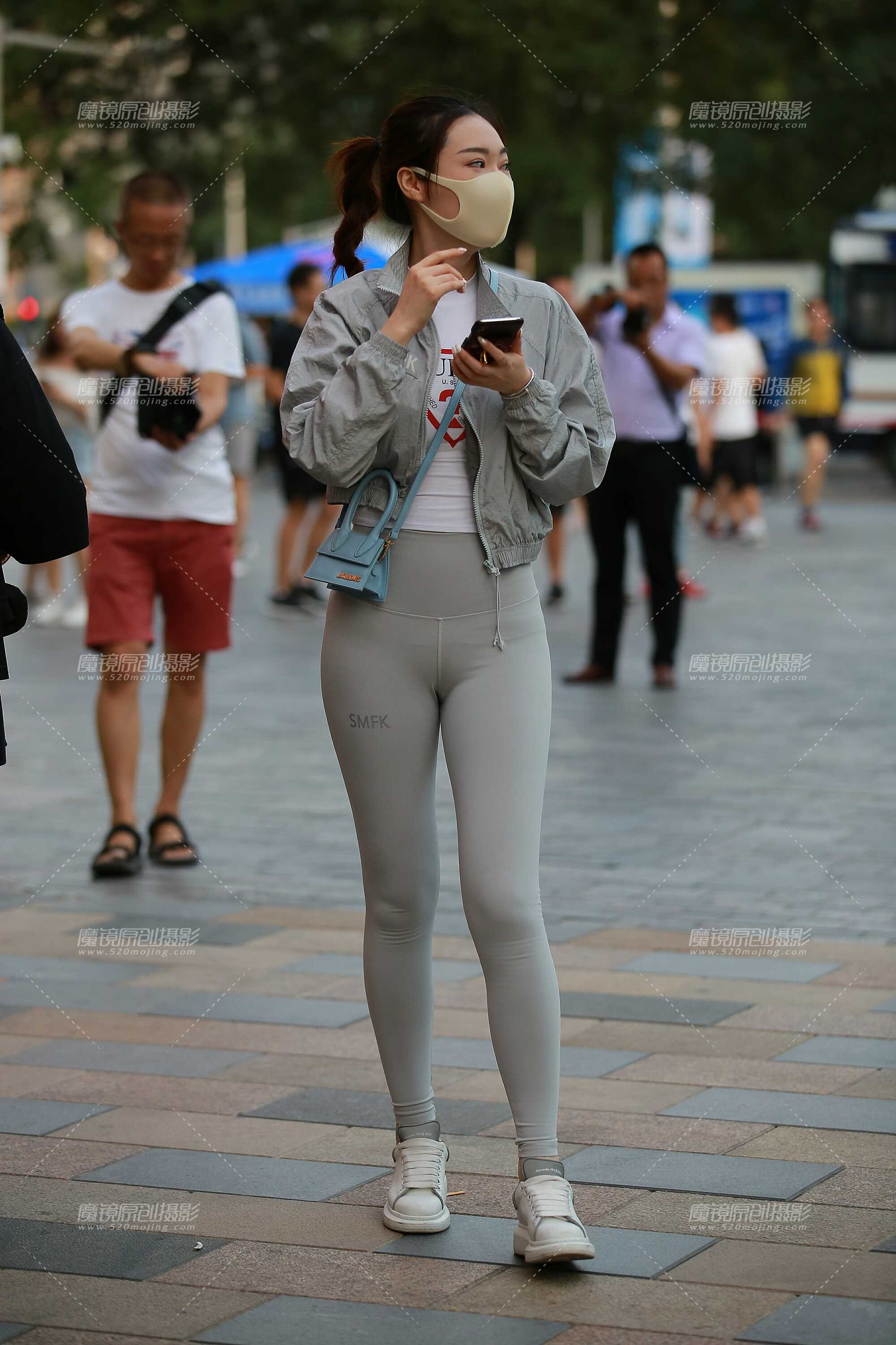 33124-al1j1nkzud4.jpg