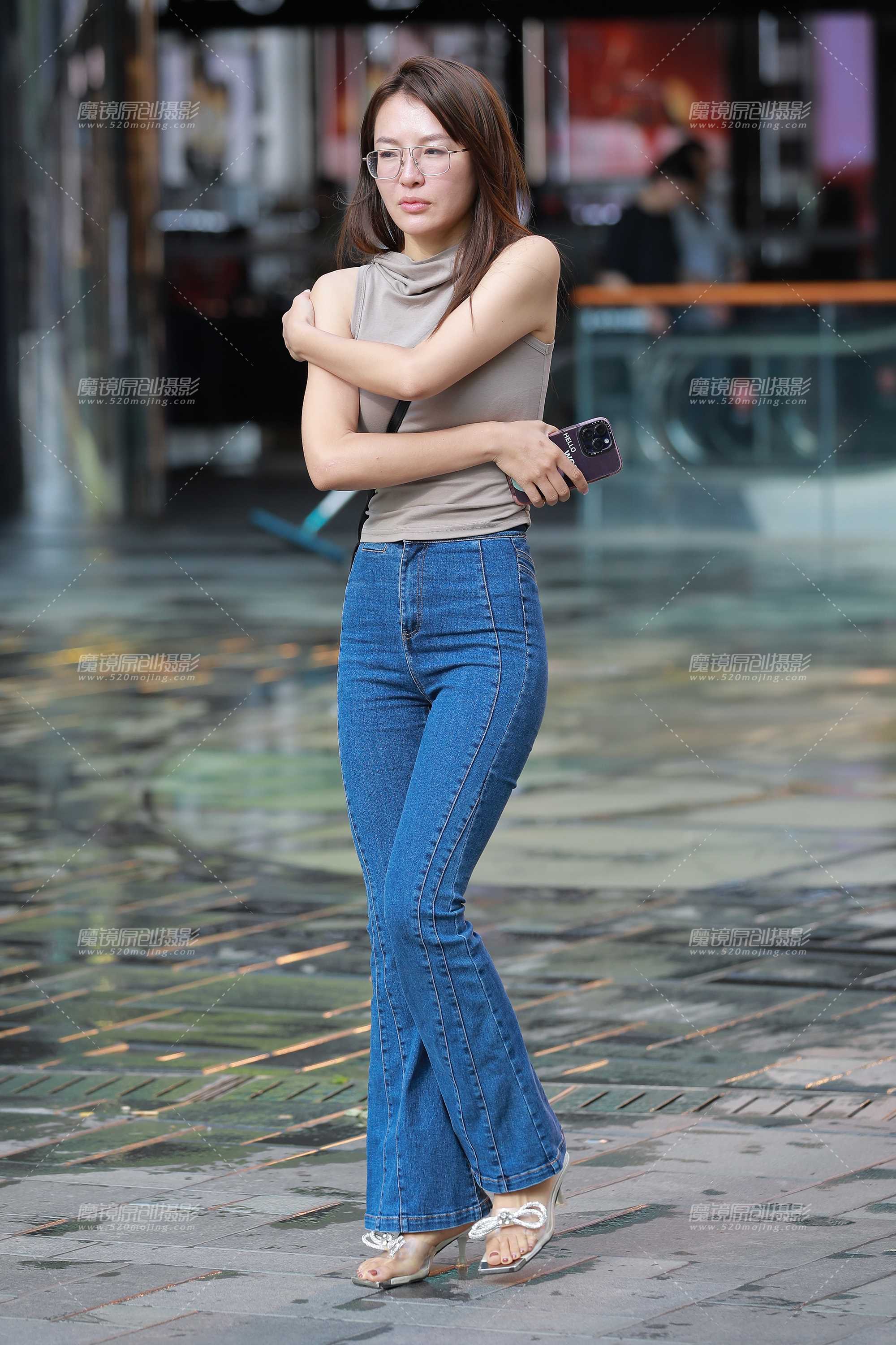 50128-f5lg155e3pi.jpg