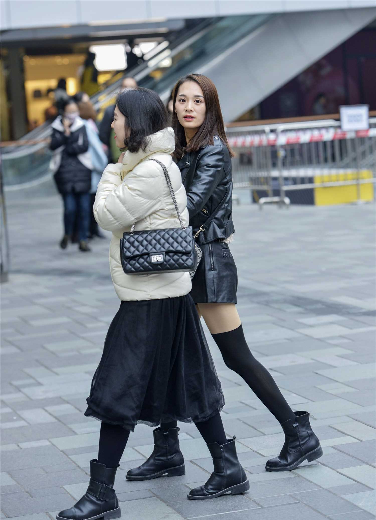 11223-rubtt2l0pug.jpg