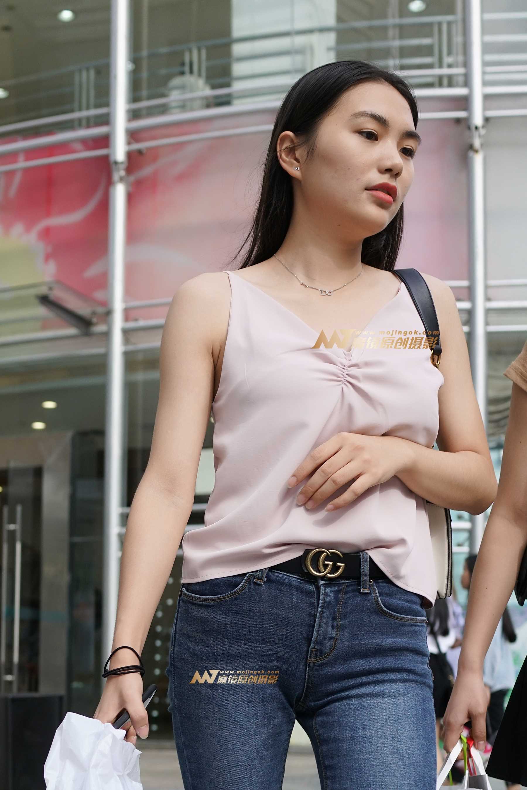 25675-lyss0323ssj.jpg