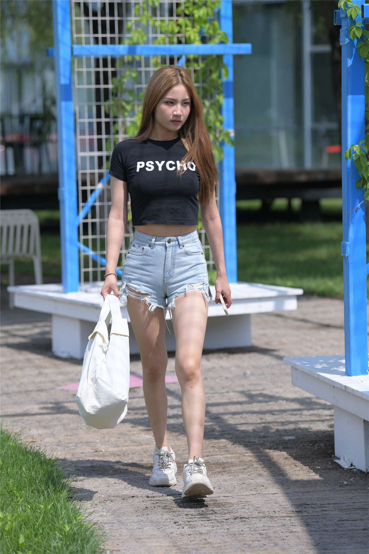 hx5ly1b5bhx.webp