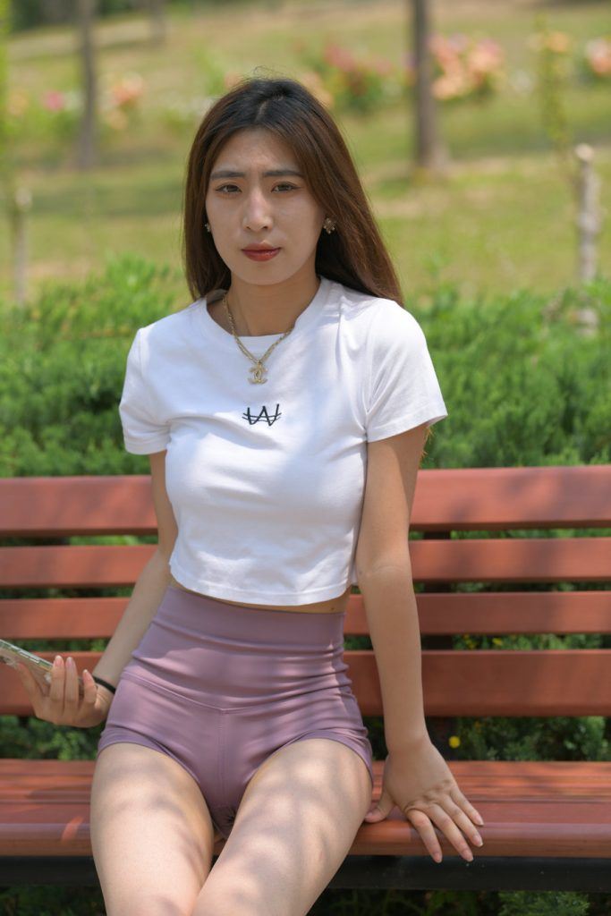 4ys1ecmdlgt.jpg