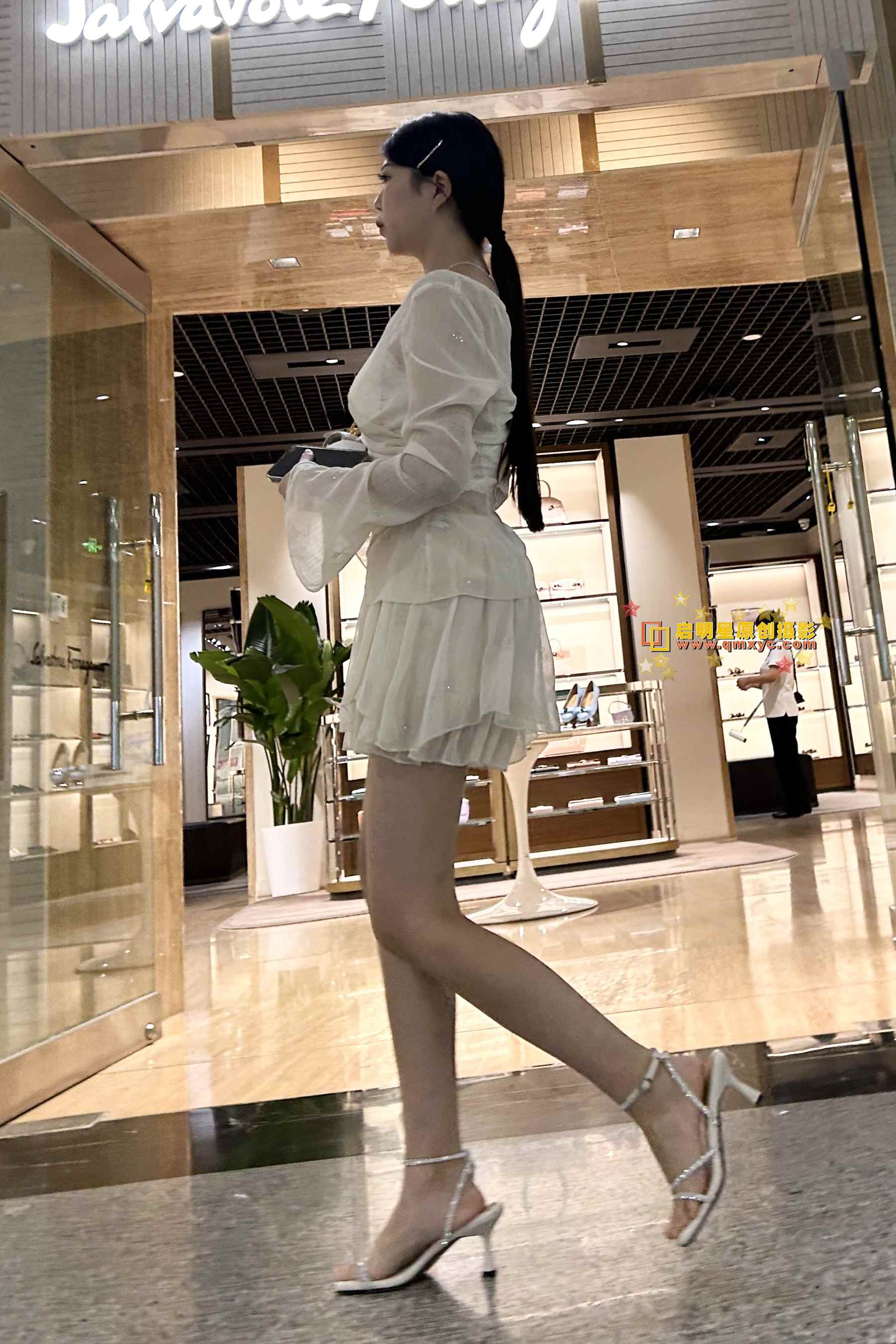 466754-ld3lq4qpx3g.jpg