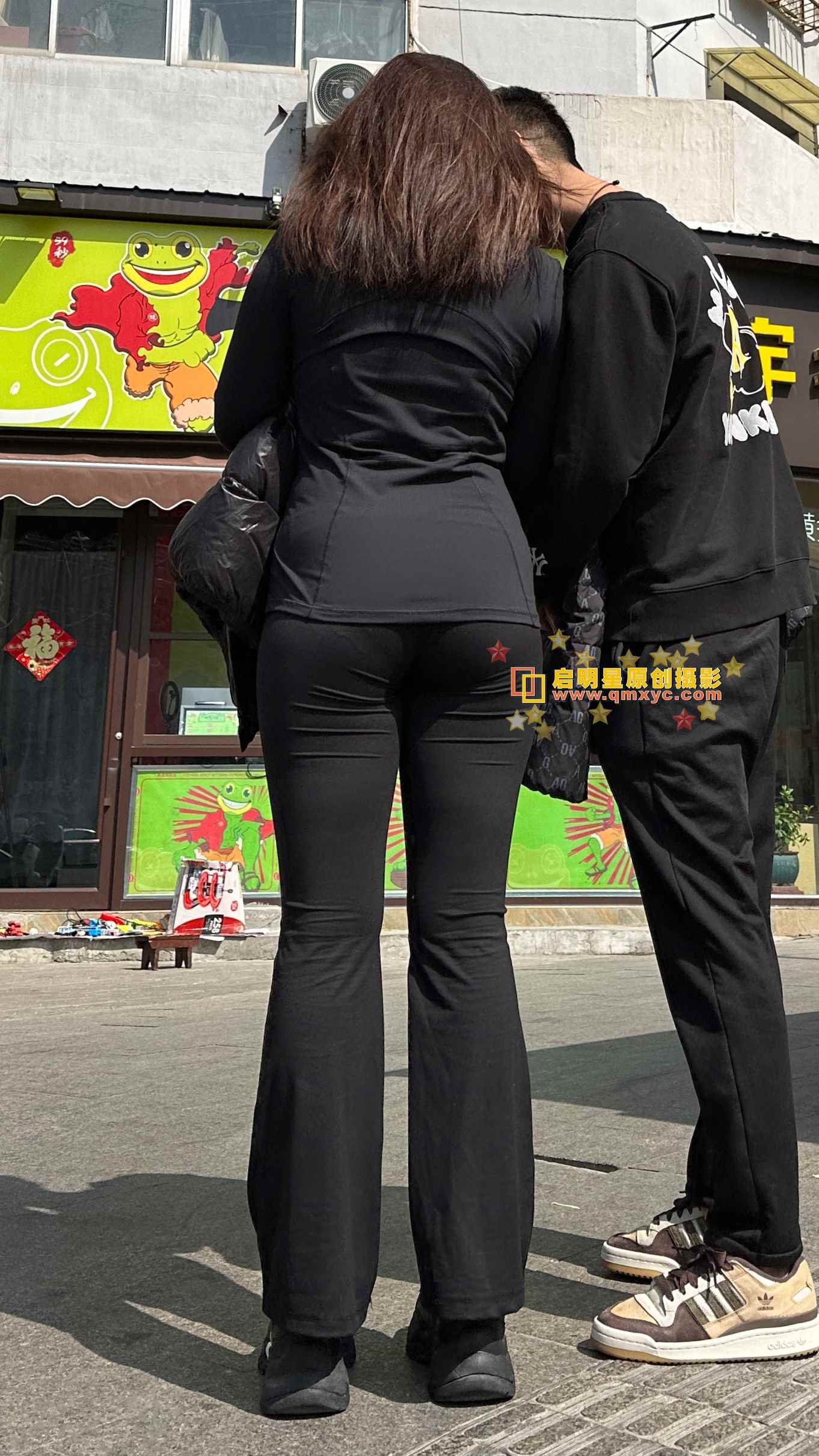 467599-ltao10idpbj.jpg