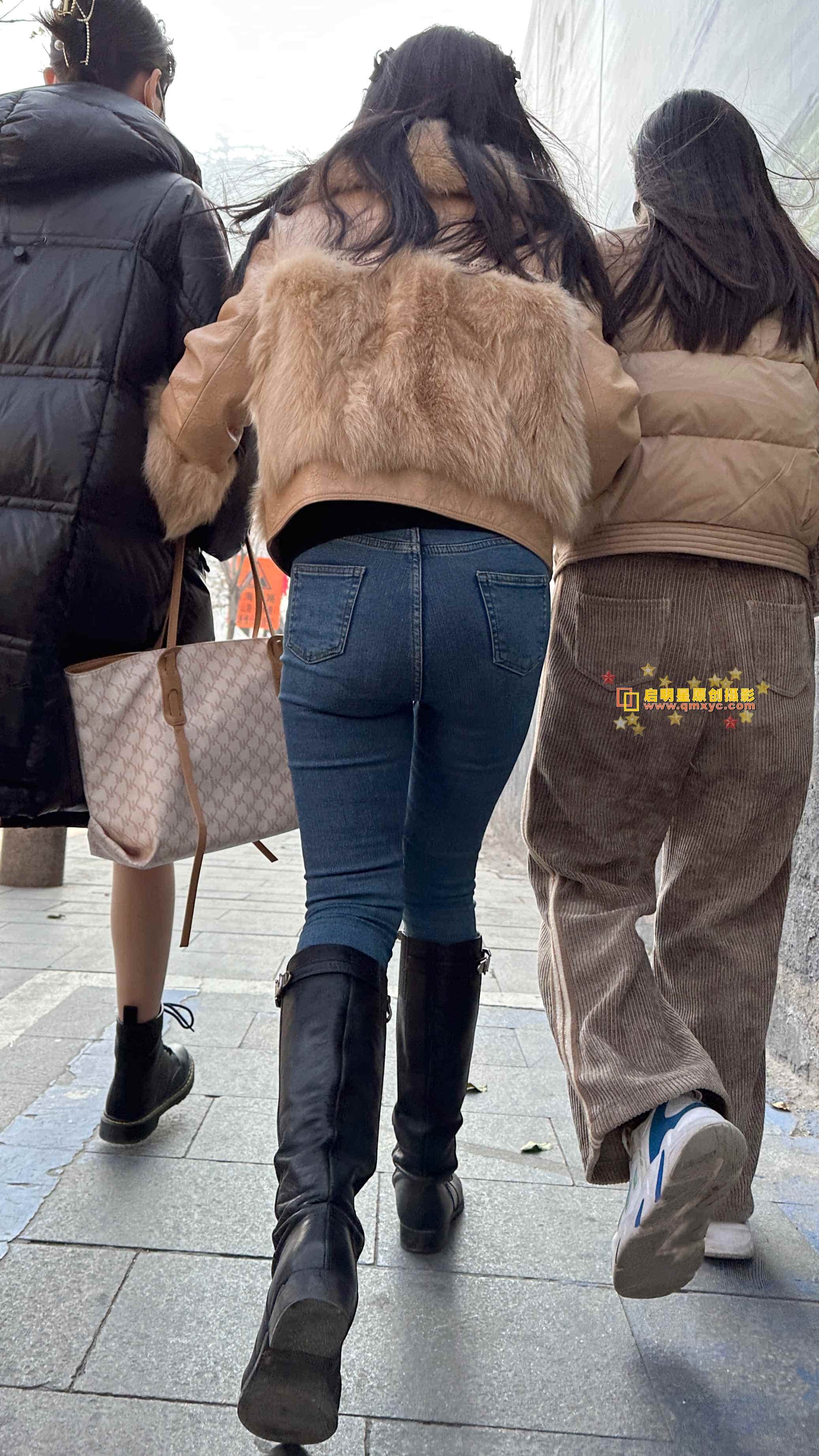467919-hkzymeubebb.jpg