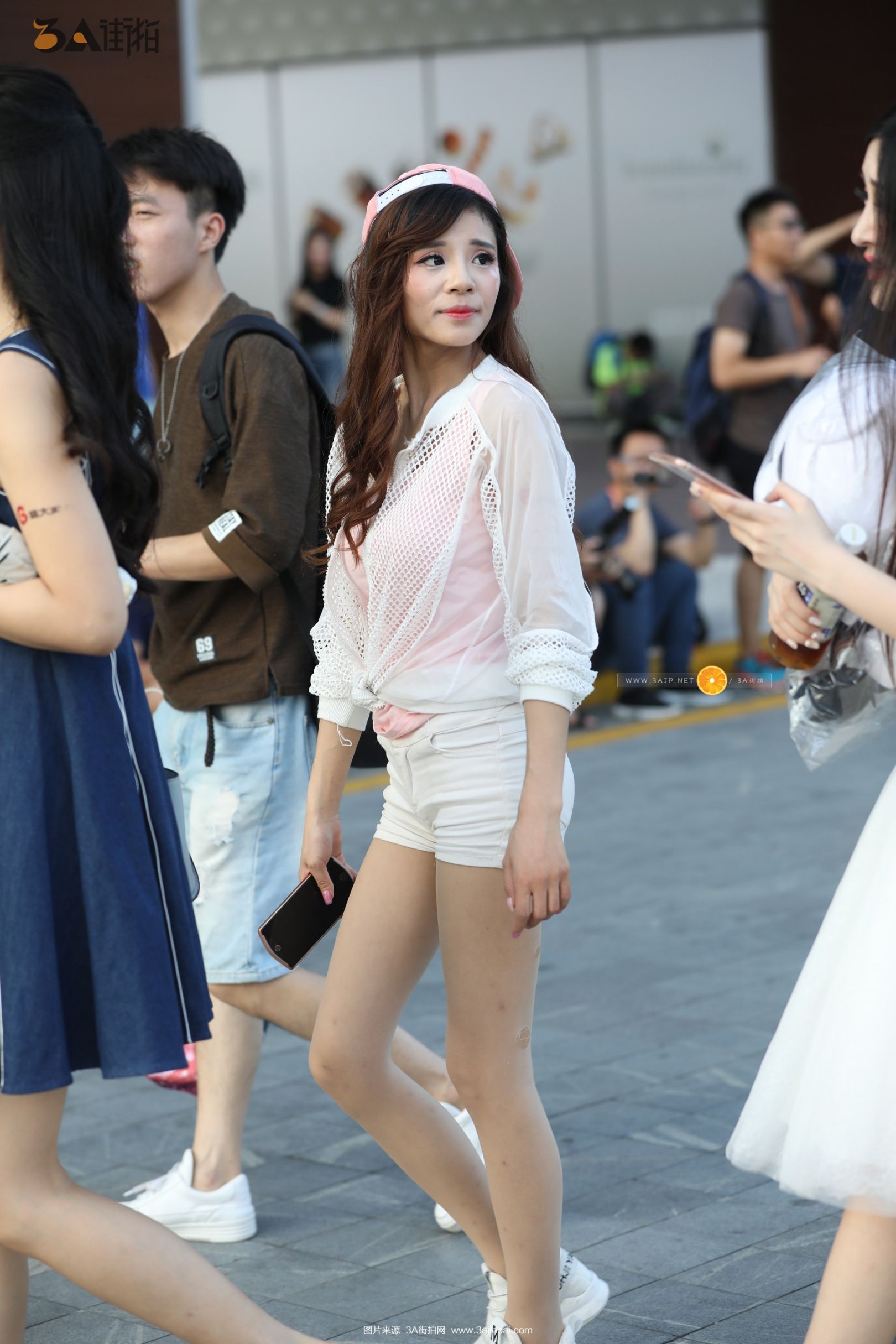 180627-nfz34zubrpf.jpg
