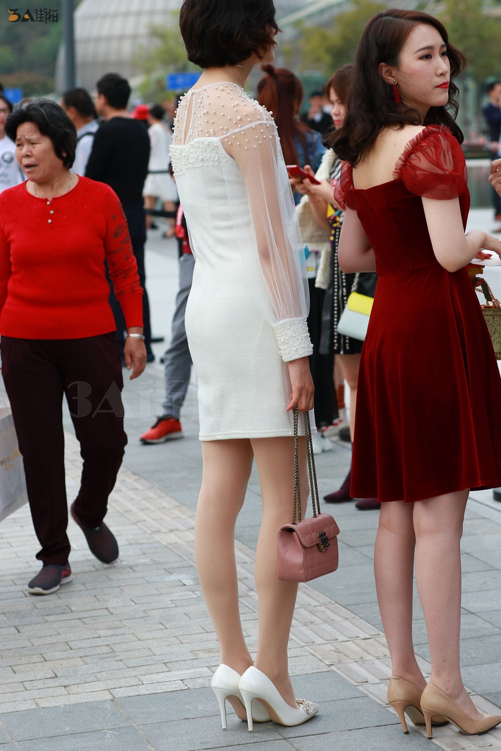 207118-vbeduewdrn4.jpg