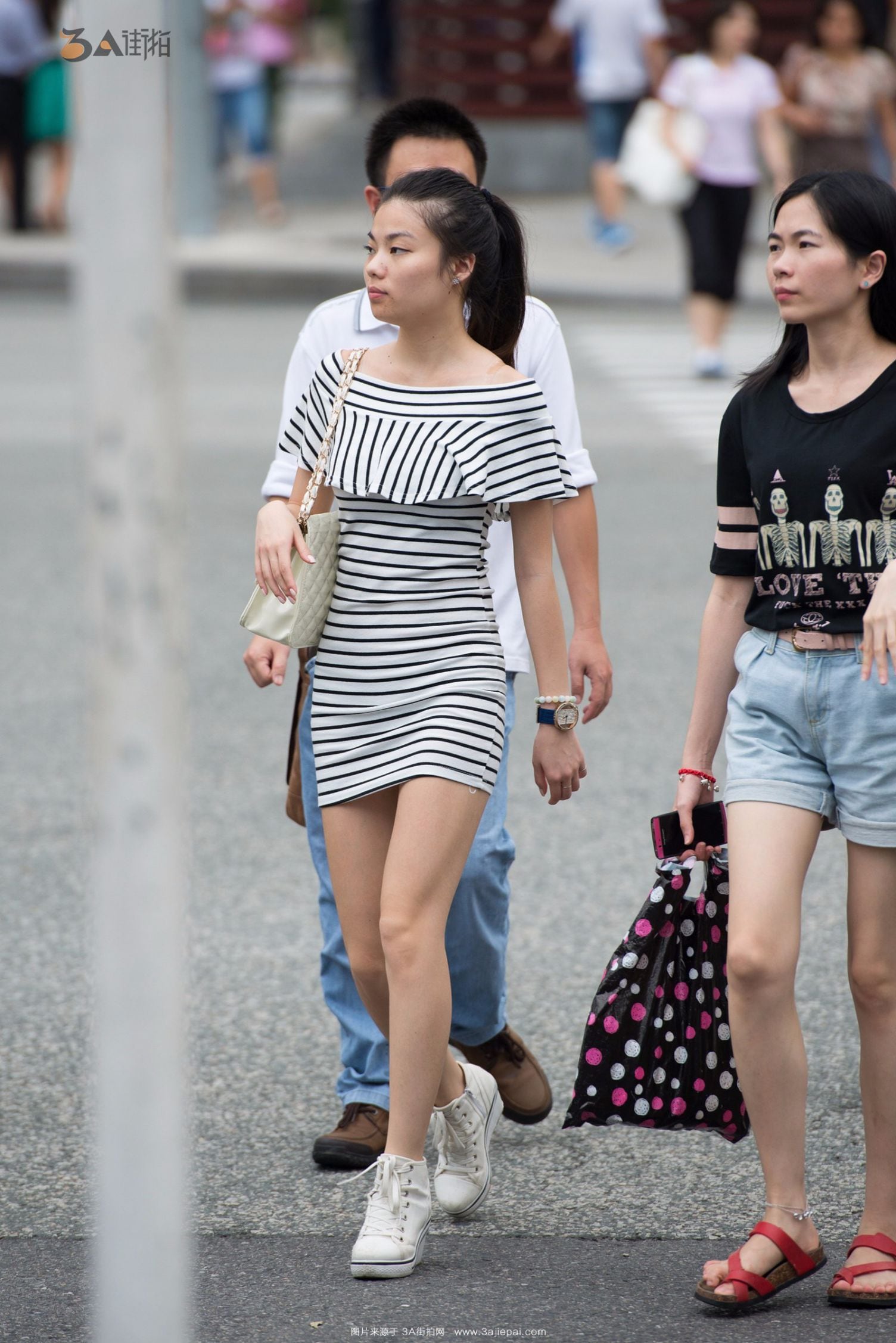 161385-jgdsfnly25r.jpg