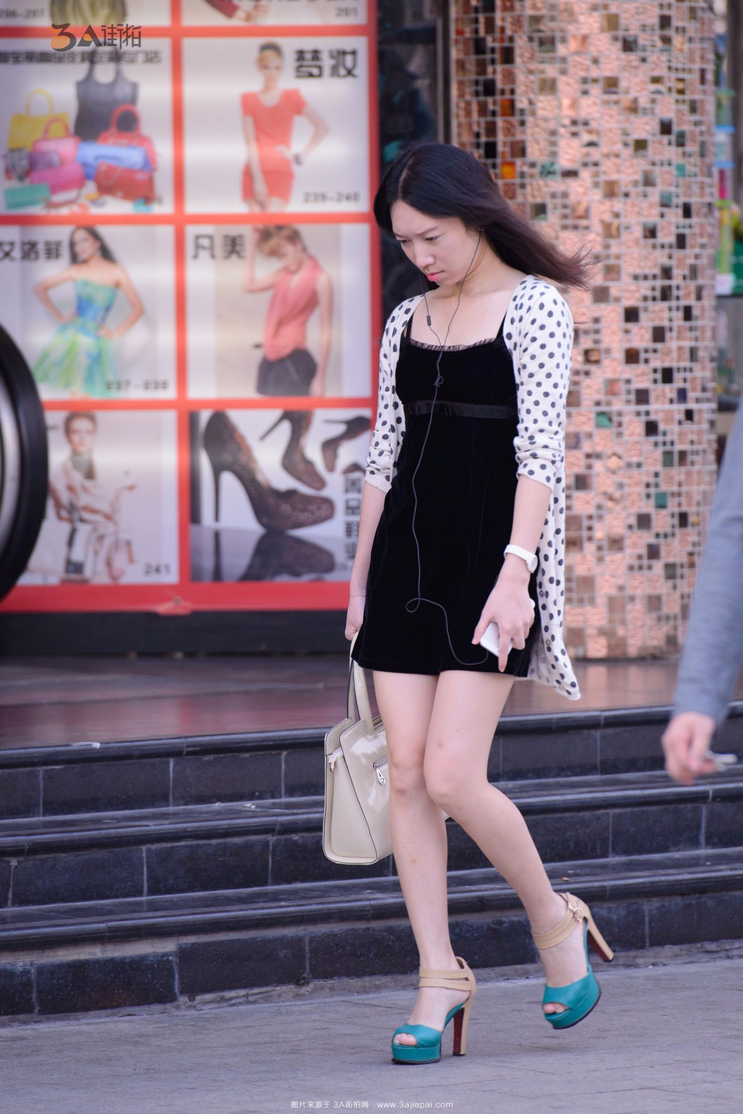 164046-qdukb0zgcgv.jpg