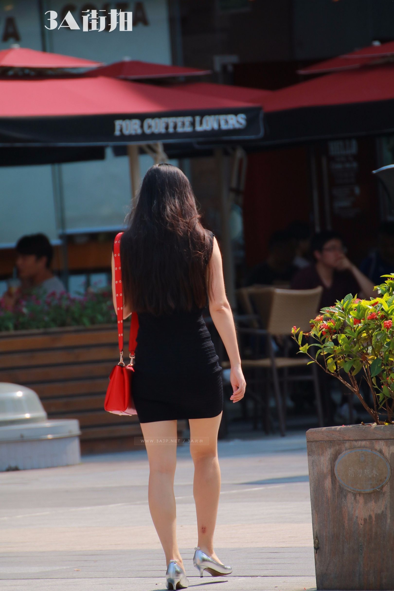 177101-2220gwa0pho.jpg