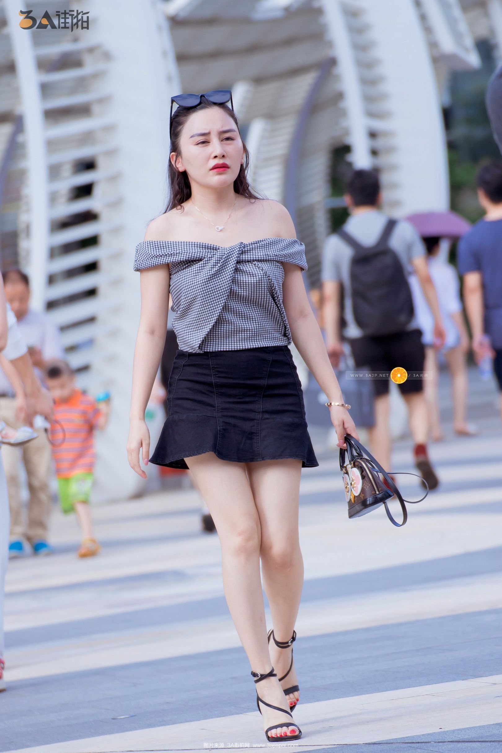 180507-vax2siwk2ej.jpg