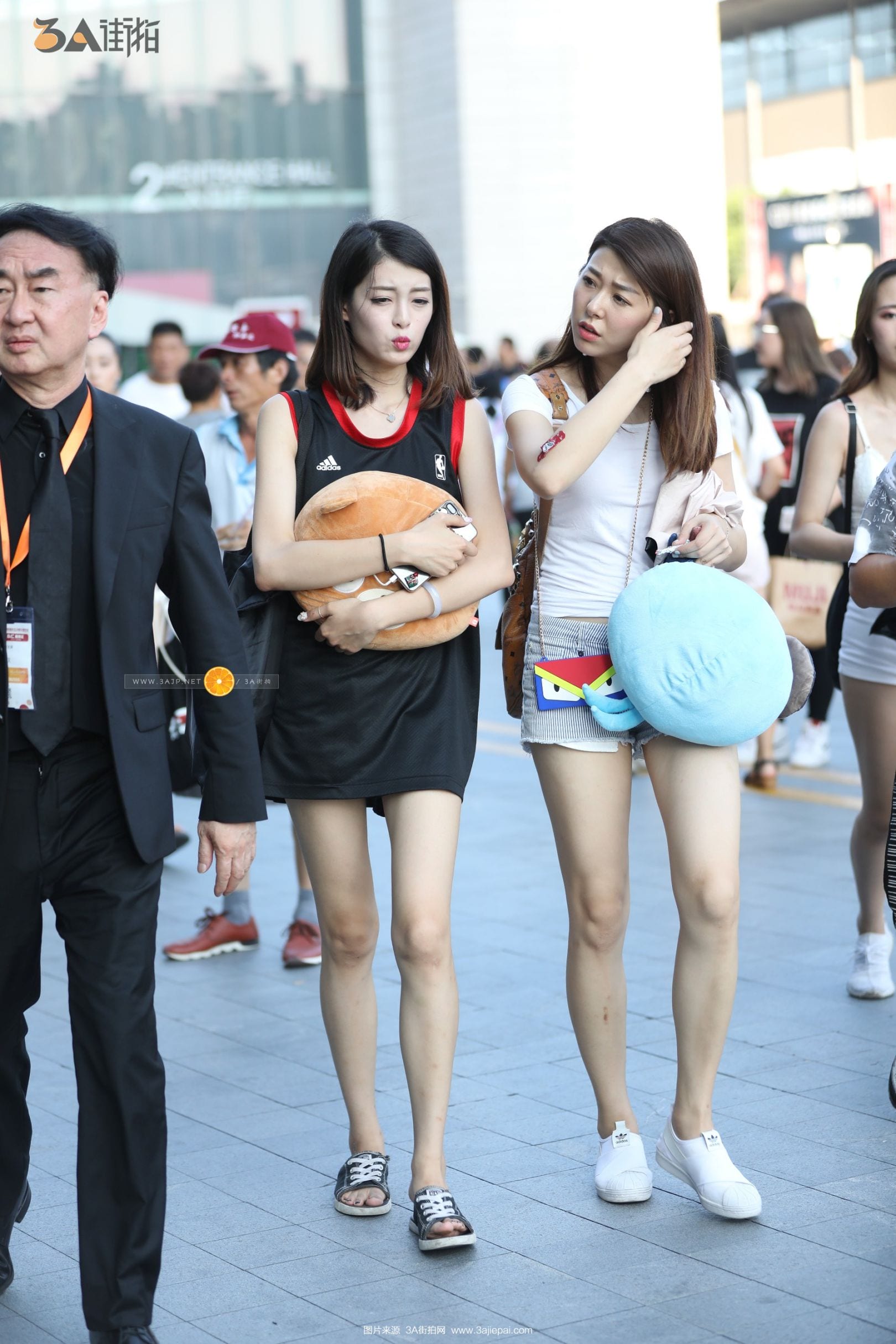180568-taz13ou2owa.jpg