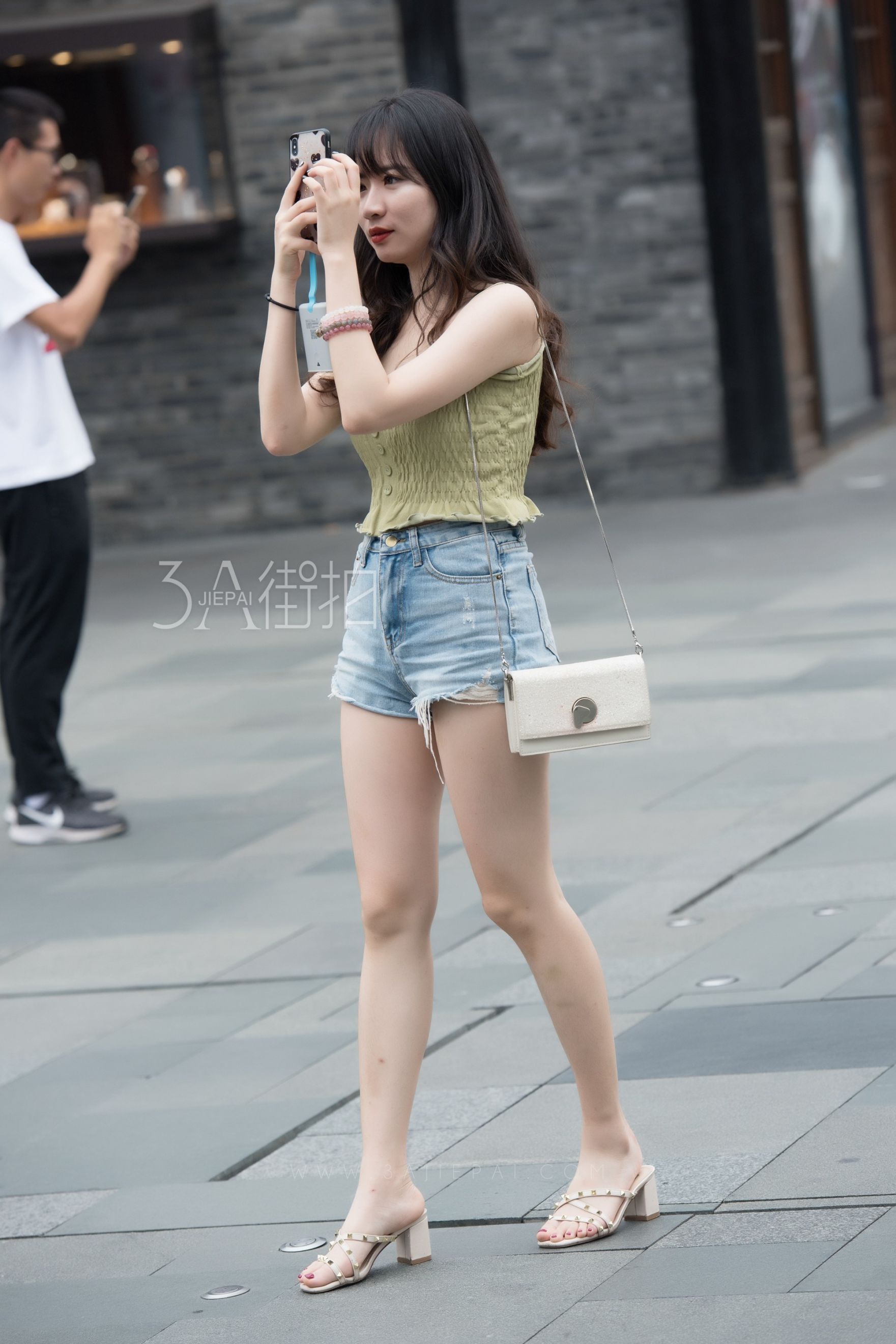 217839-jl1itu1y1fq.jpg
