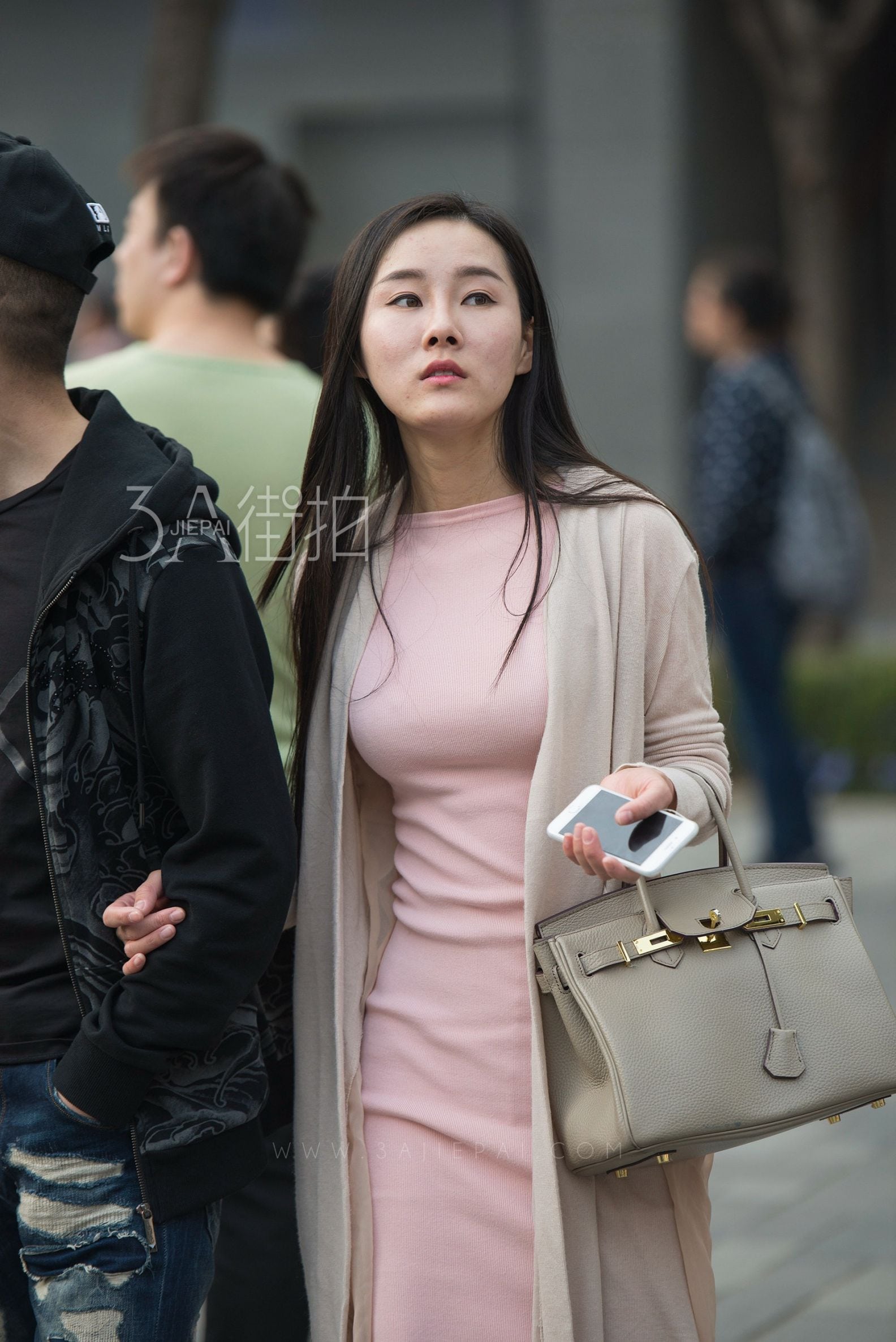 218048-gpz2gno5yxt.jpg