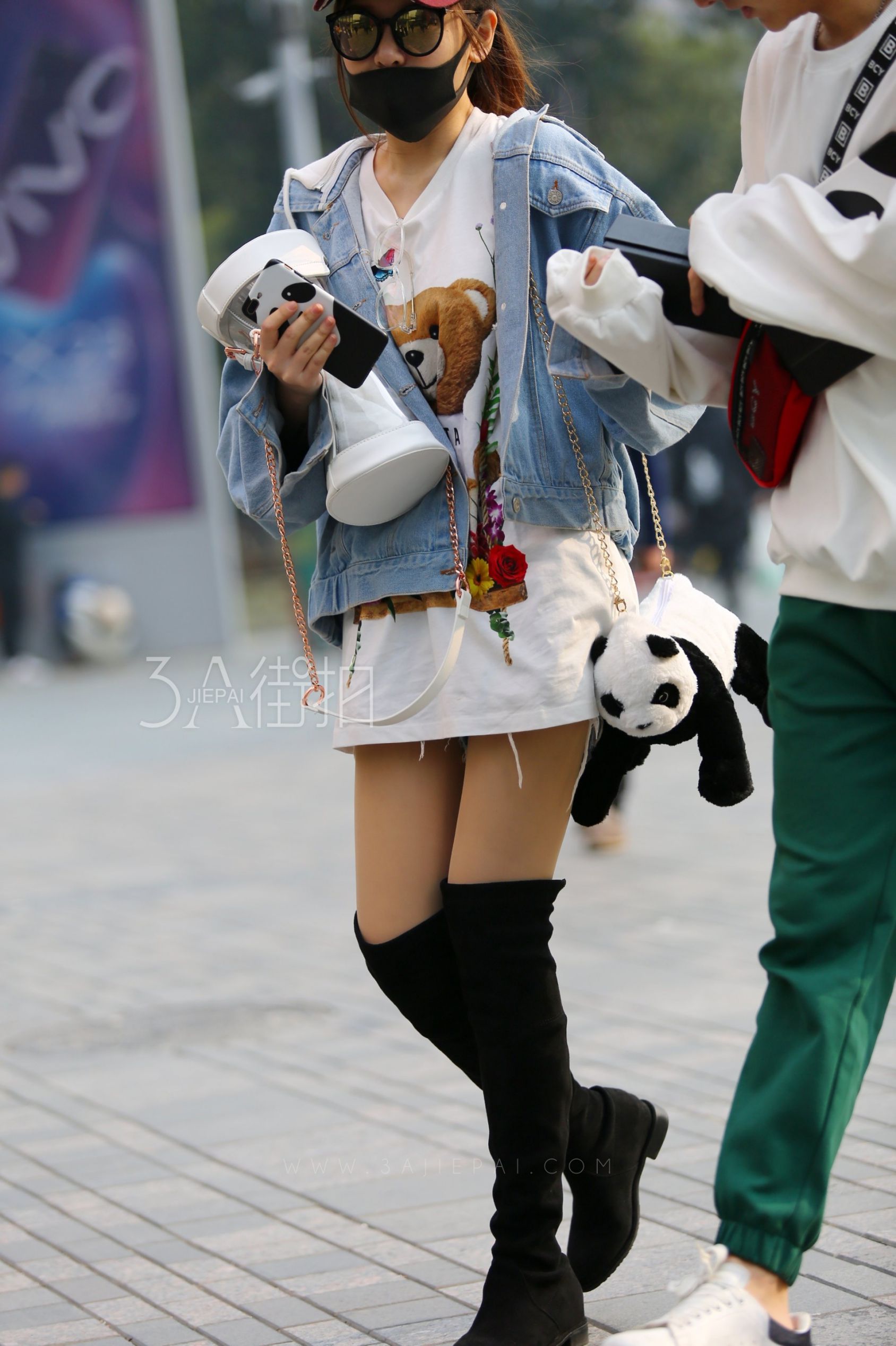 211878-22cgnqfl30f.jpg