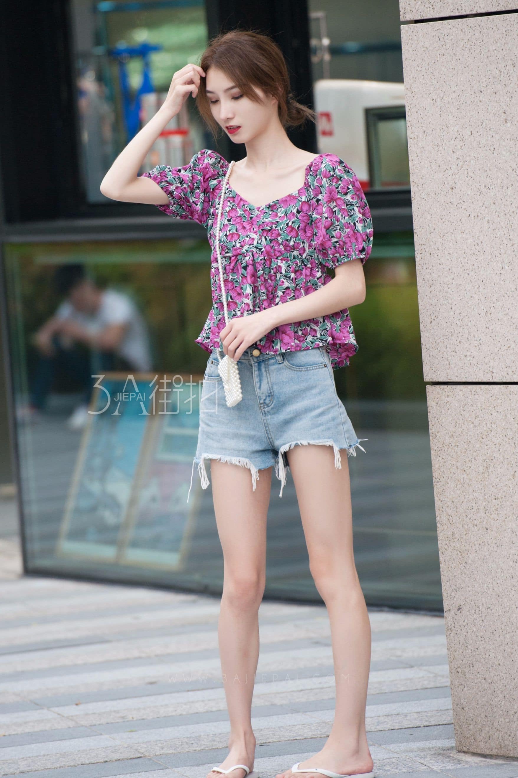 212374-5y4h4ifty1t.jpg
