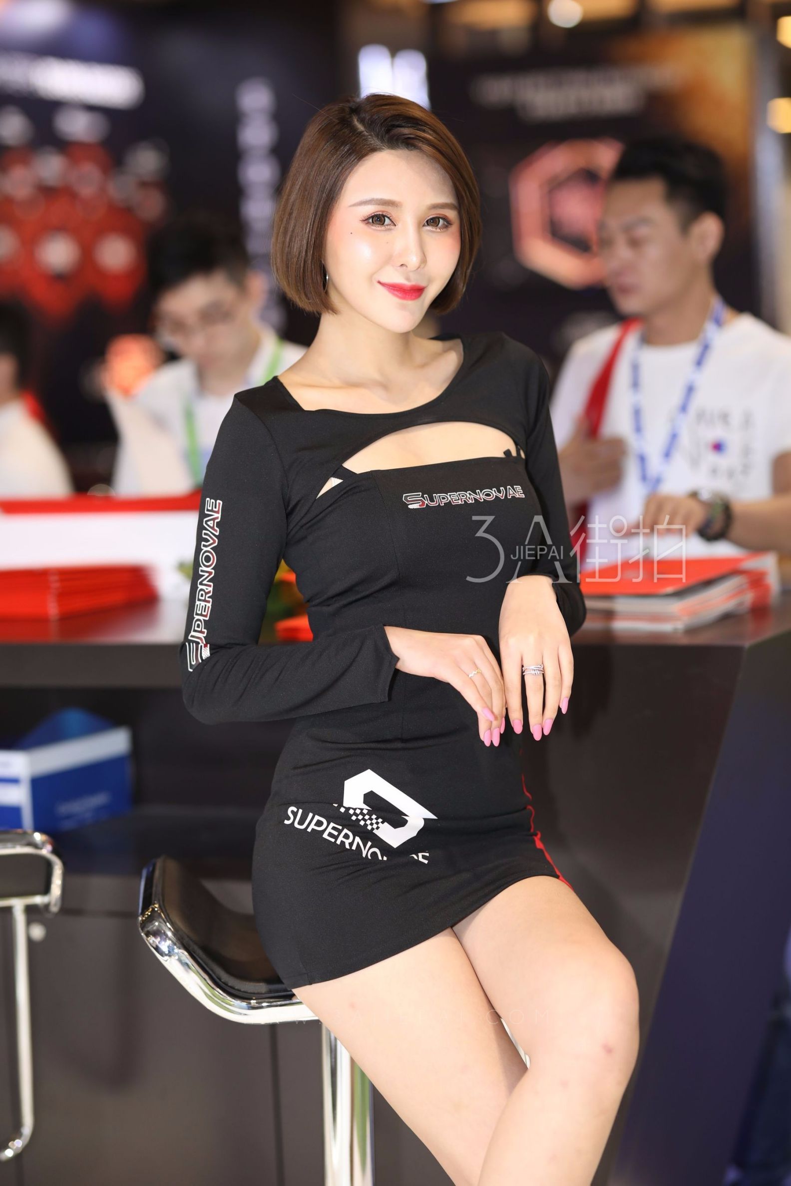 215074-jwhg2jget41.jpg