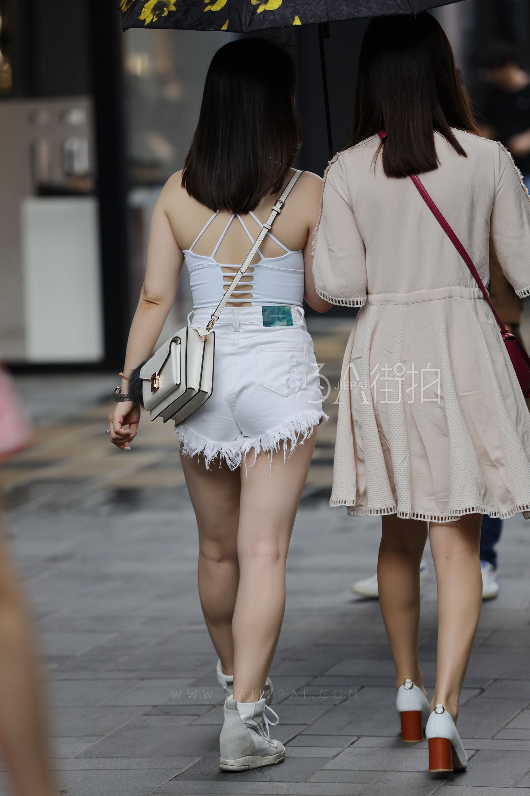 215307-sspvx4r352a.jpg