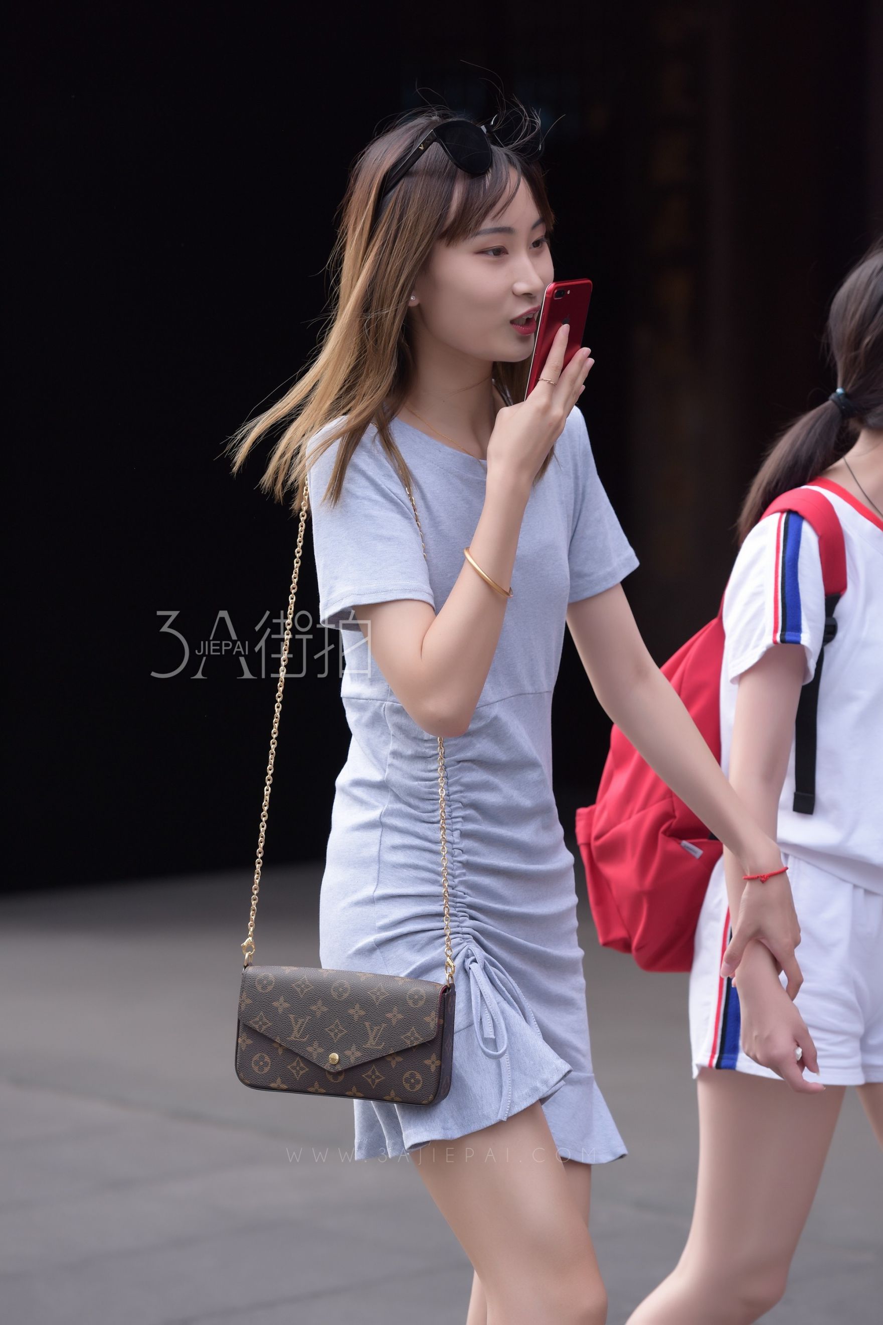 215427-orfok2saryh.jpg