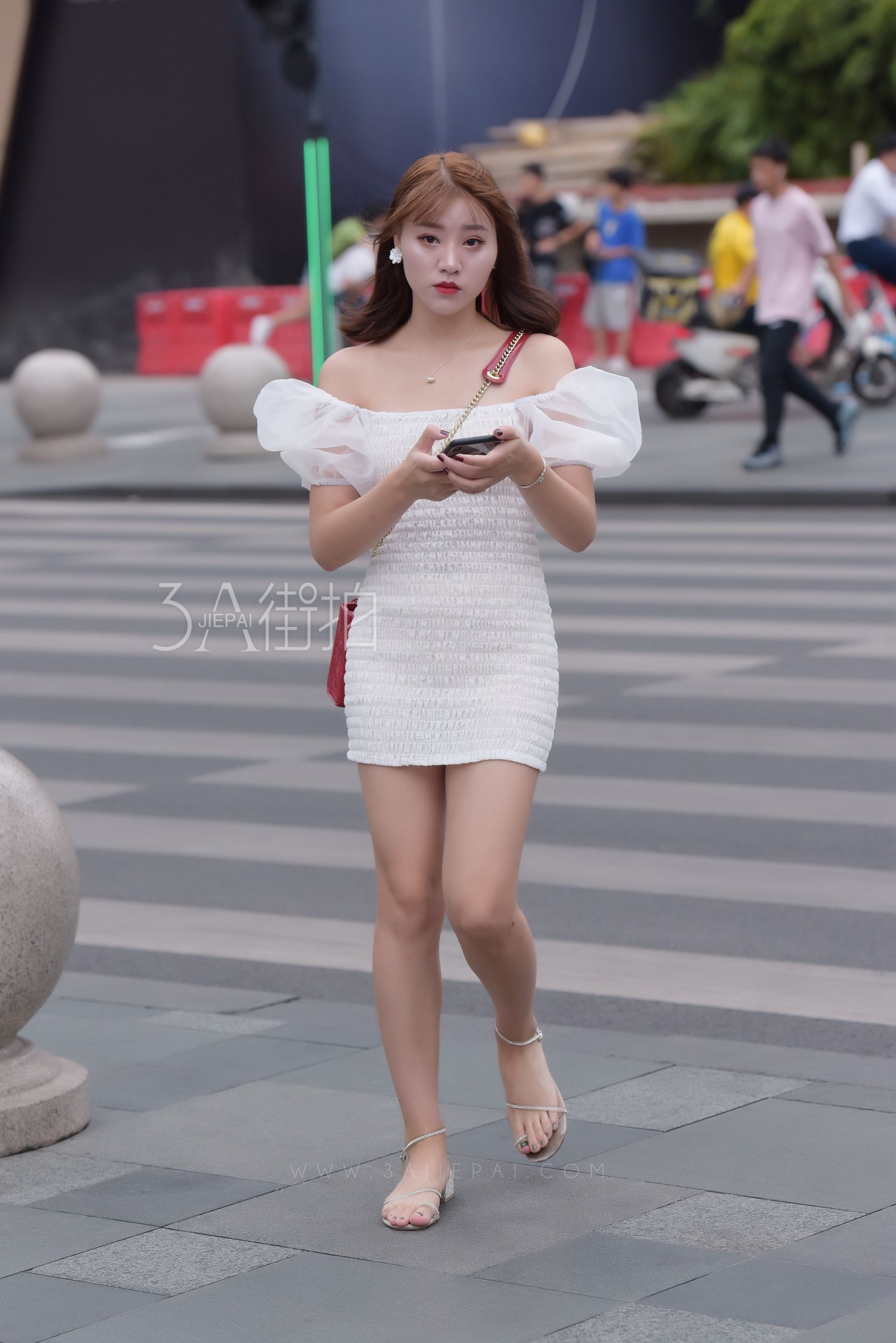 215834-eaqdve03obf.jpg