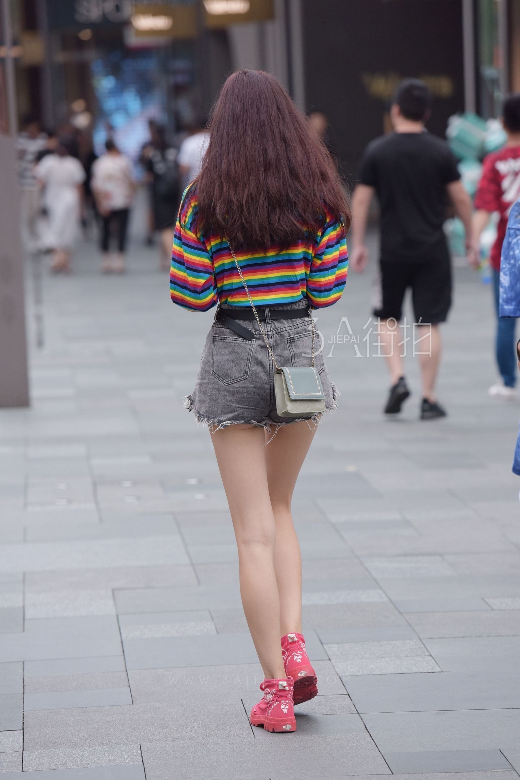 217290-zy1vlkf1sr2.jpg